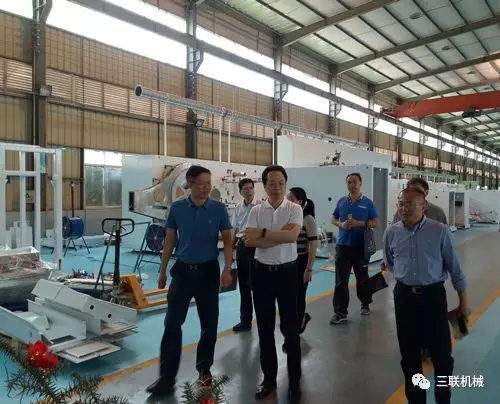 Diaper machine workshop